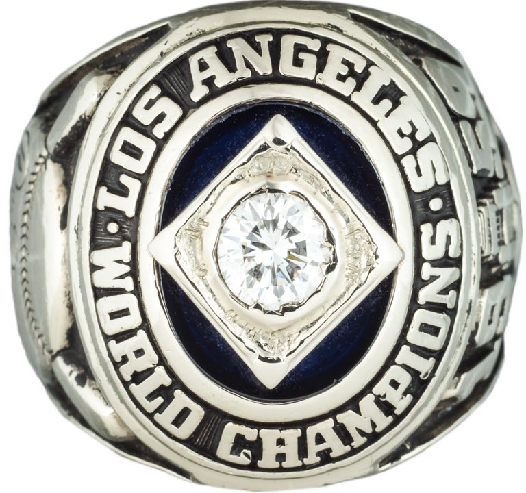 Item #327 1959 L. A. Dodgers World Championship Ring. Baseball.